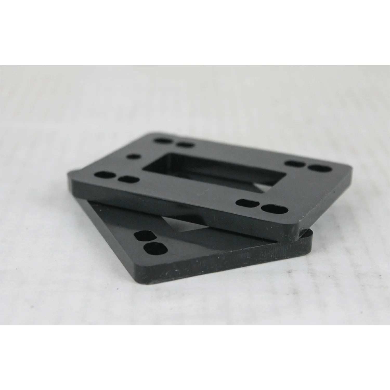 BLEMISHED Blank Black Skateboard Longboard Plastic 6mm Riser Pads - Image 3
