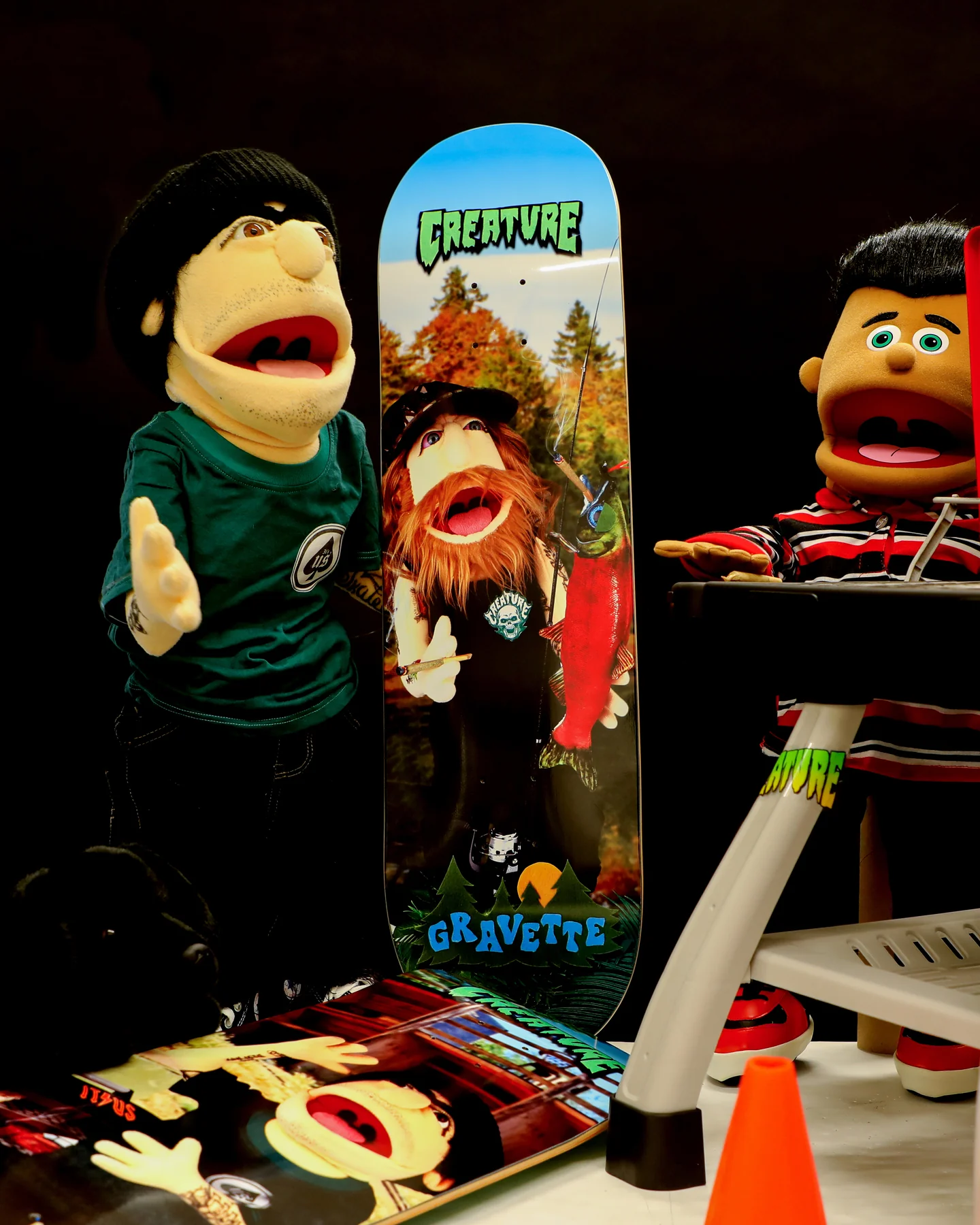 Creature Skateboard Deck Gravette Fuzzy Creature Fiends 8.3" x 32.2" - Image 3