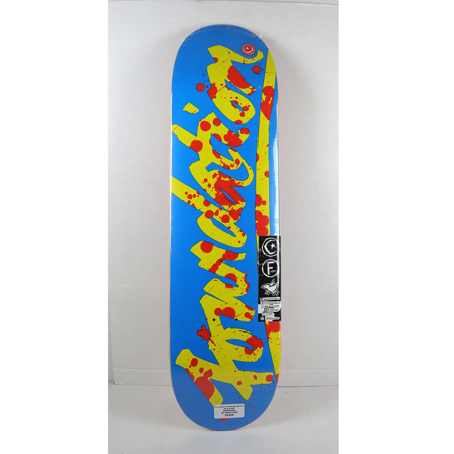 Foundation Skateboard Complete Script Ink 8.25" x 31.88" Independent Satori Upgrade - Image 2