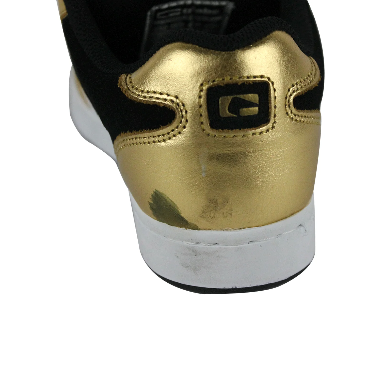 Globe Shoes Finale Gold/Black Womens - Image 2