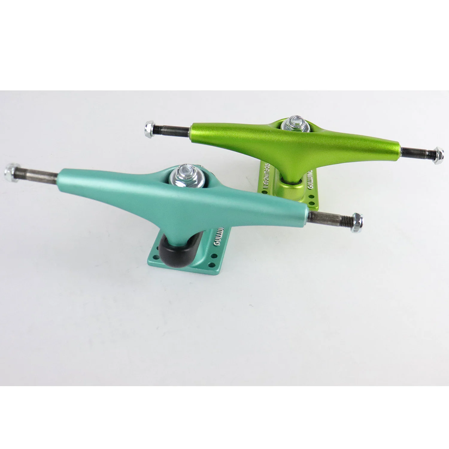 Gullwing Sidewinder Longboard Trucks Mismatched Set 10" Axle Green / Blue - Image 2