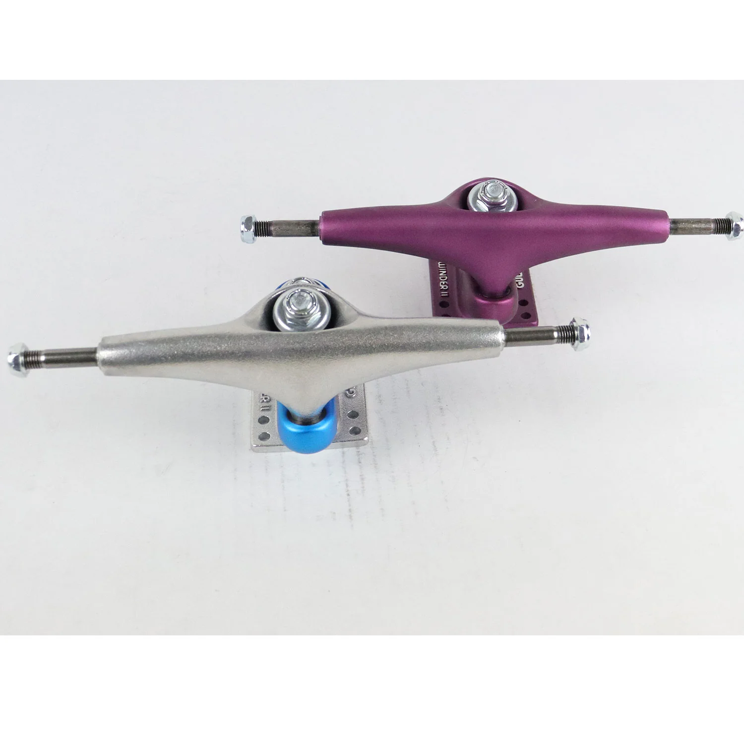 Gullwing Sidewinder Longboard Trucks Mismatched Set 9" Axle Purple/Silver - Image 2
