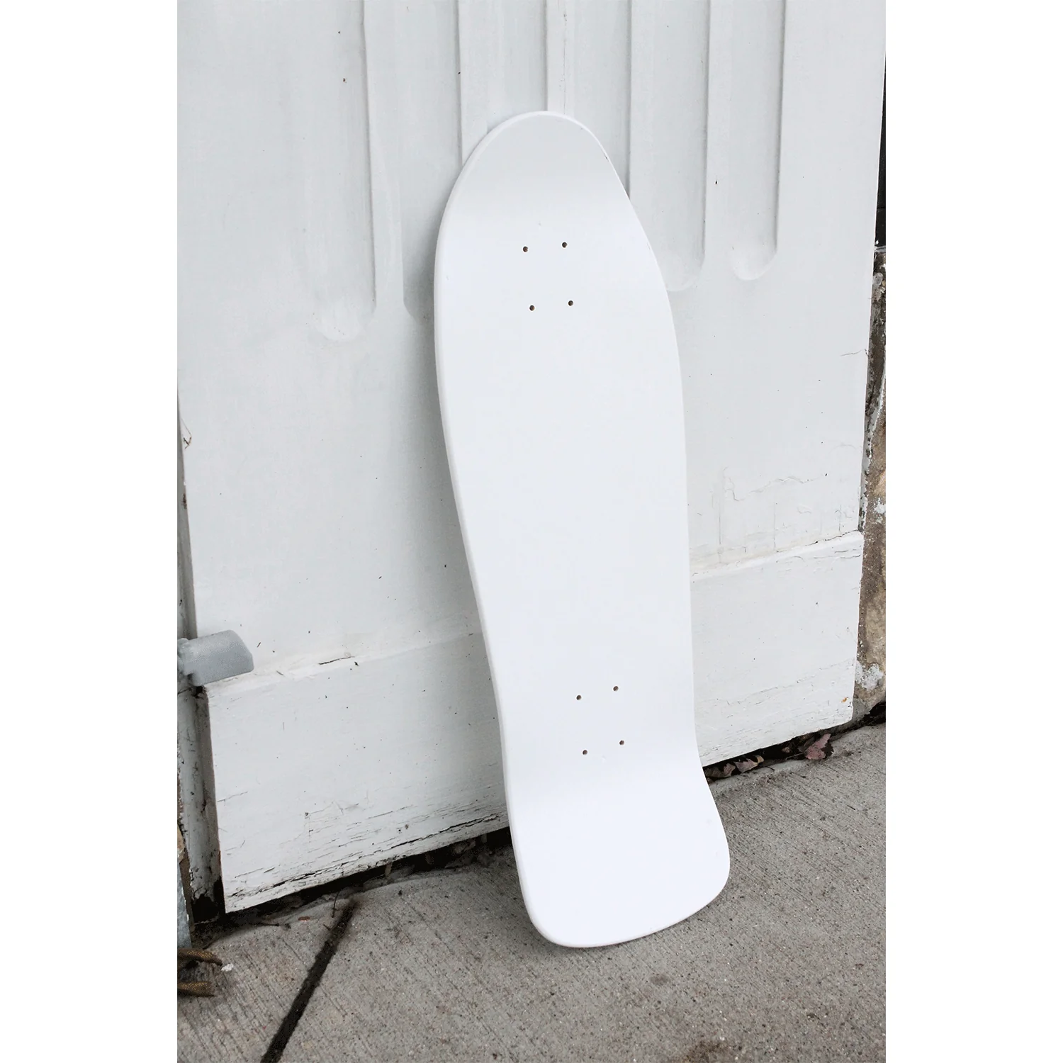 Moose Old School Deck 10" x 30" White with Griptape - Image 4