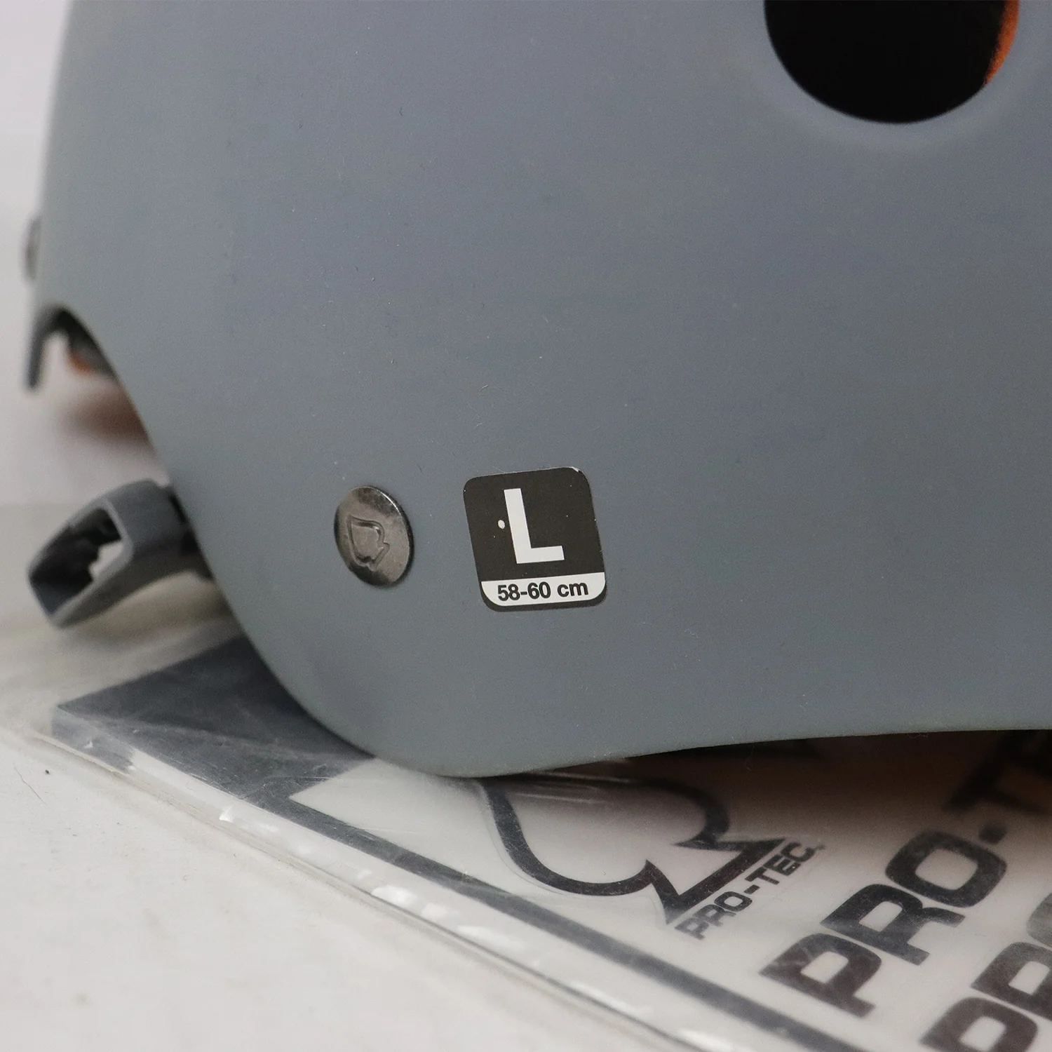 Out of Box Pro Tec Helmet Classic Rubber Grey Size L - Image 4