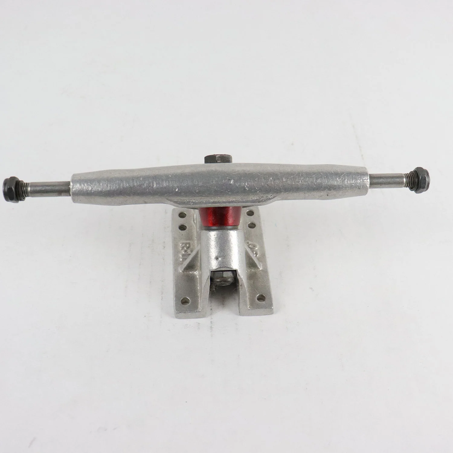 Single Longboard Truck Randall 150 Silver 8.5" Axle - Image 2